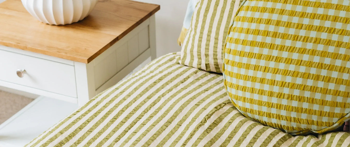 Bedding-FurniturebyDesign.