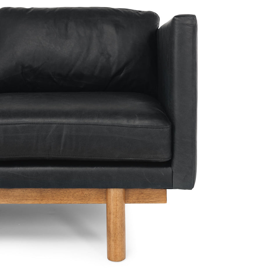 Strada 3 Seater-FurniturebyDesign.