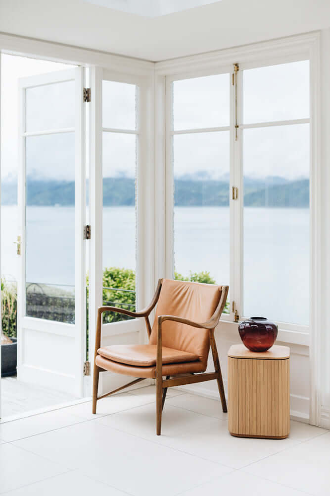 Palliser End Table-FurniturebyDesign.