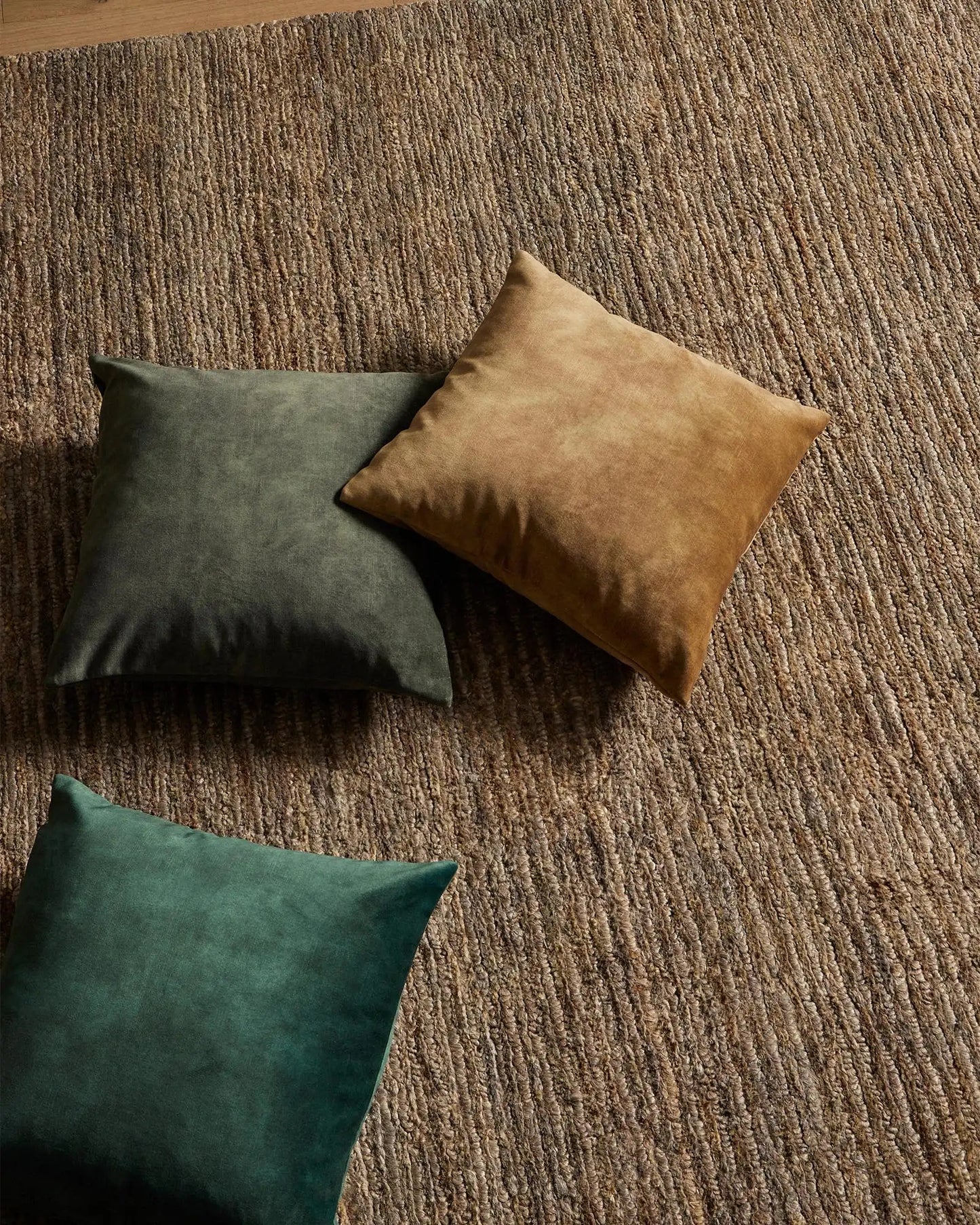 Bastian Rug-FurniturebyDesign.
