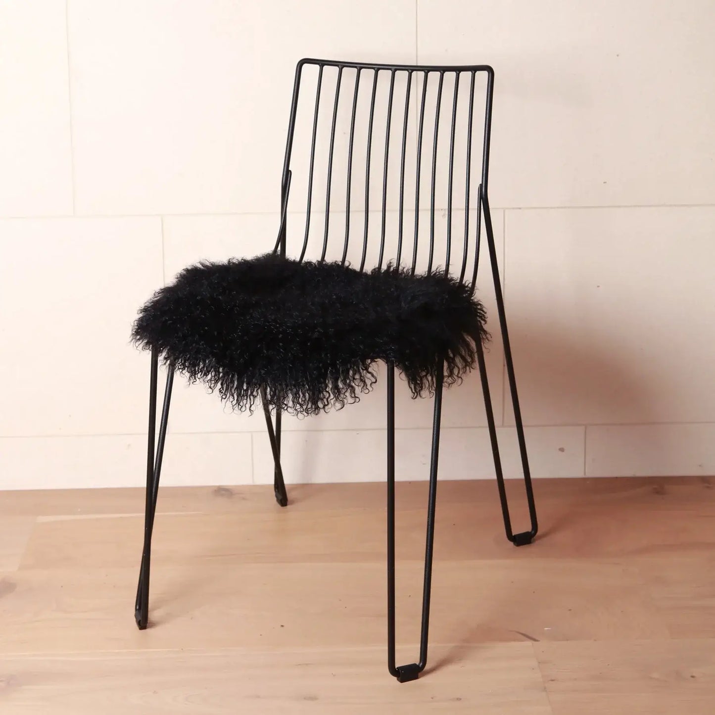 Tibetan Lambskin Seat Warmer - Black-FurniturebyDesign.