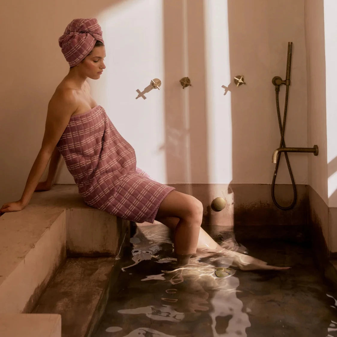 Bath Towel - Fig-FurniturebyDesign.
