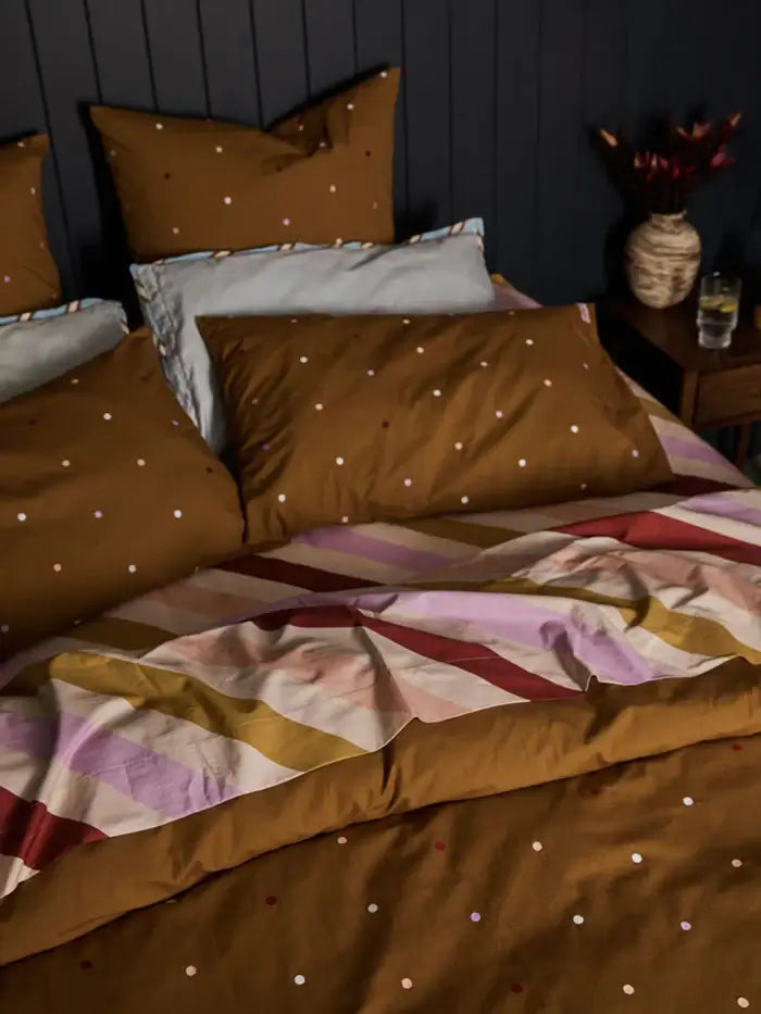 Maypole Fitted Sheet-FurniturebyDesign.