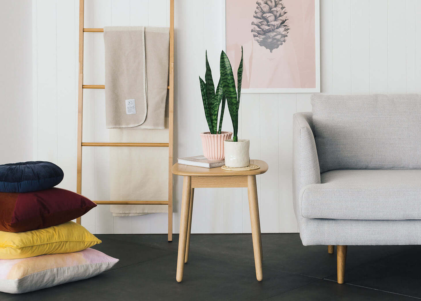 Rotterdam Lamp Table-FurniturebyDesign.