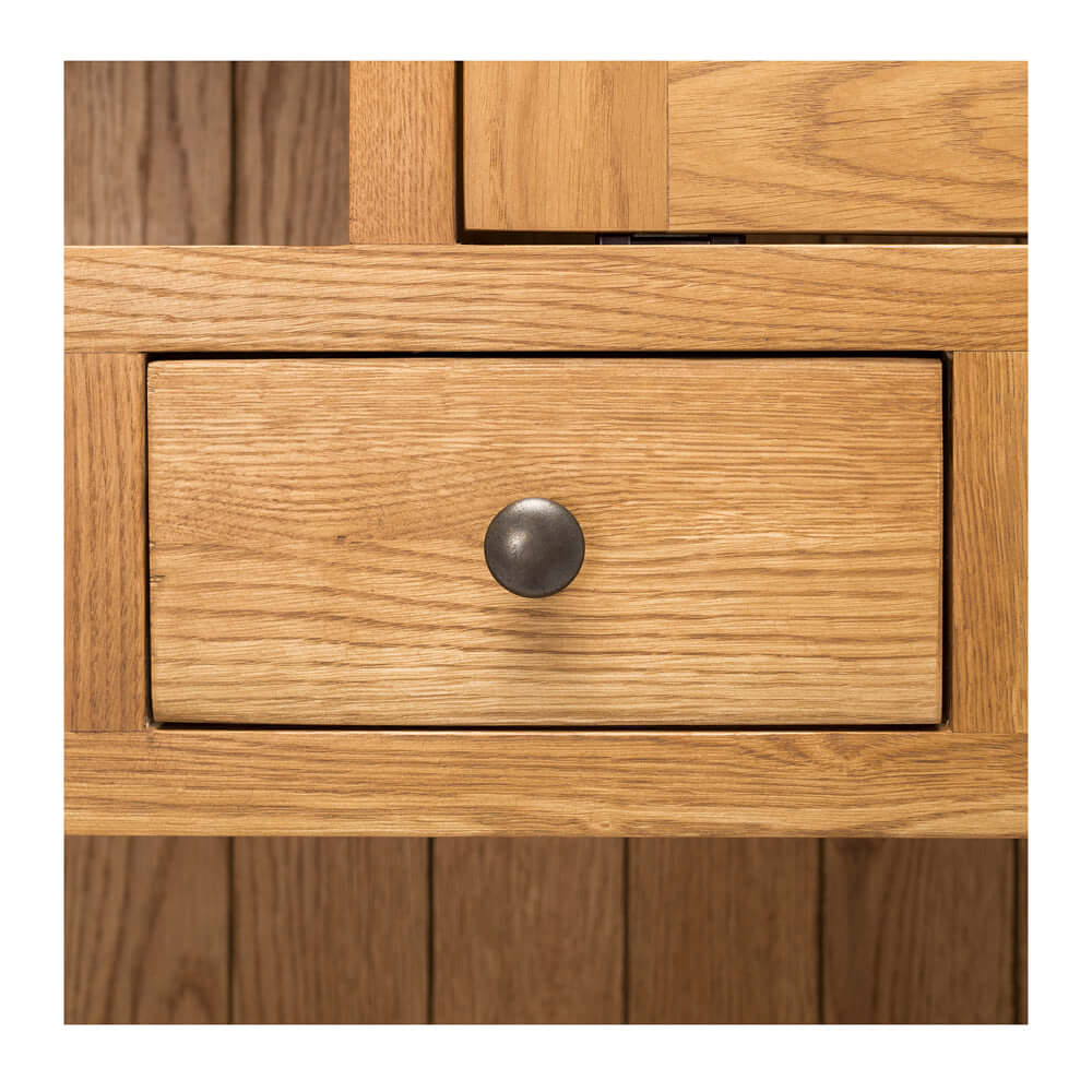 Salisbury Buffet & Hutch-FurniturebyDesign.