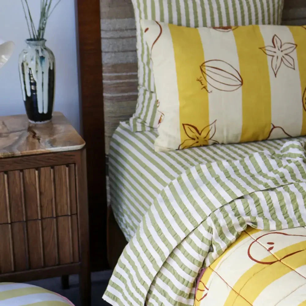 Seersucker Flat Sheet-FurniturebyDesign.