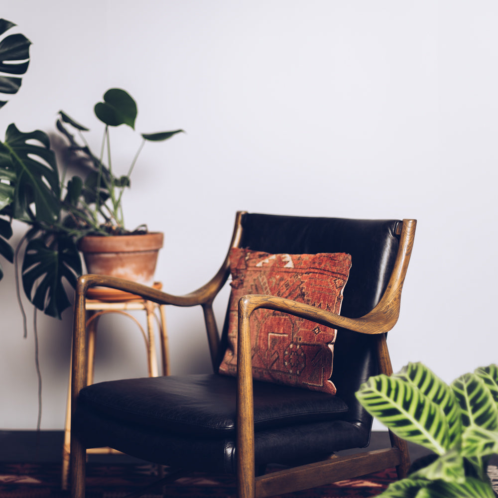 Finn Armchair-FurniturebyDesign.