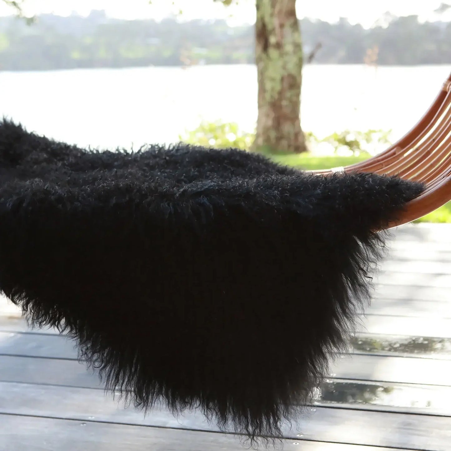 Tibetan Lambskin Rug - Black-FurniturebyDesign.