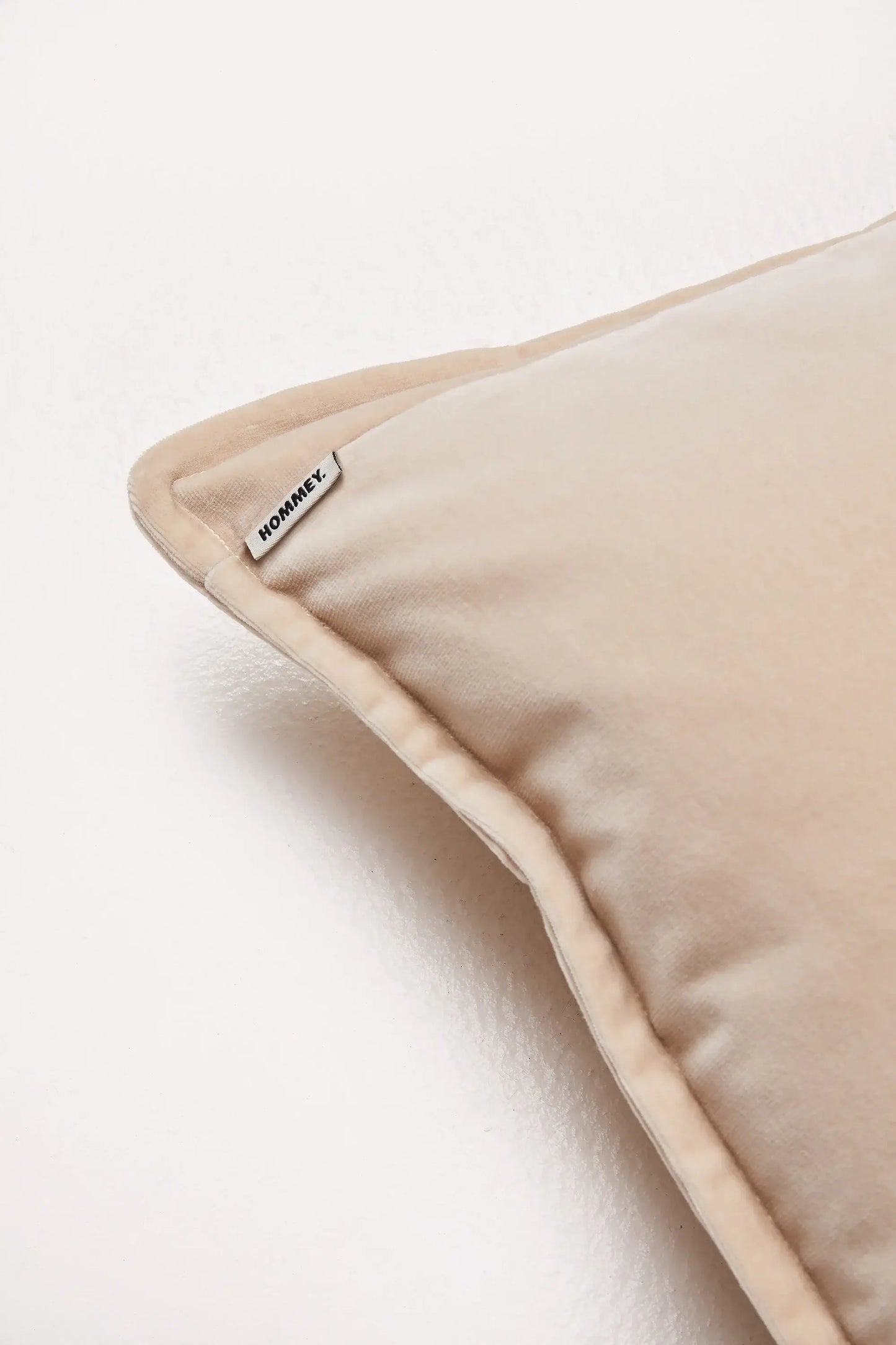 Essential Velvet - Champagne Fizz Cushion-FurniturebyDesign.