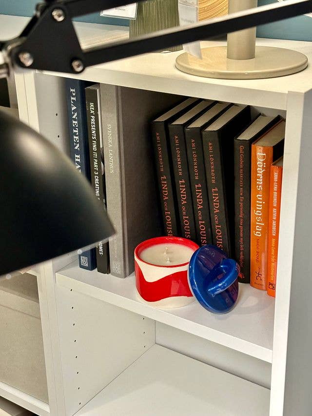 
                      
                        Pablo Pots Candle - Night Jasmine & Cedar
                      
                    