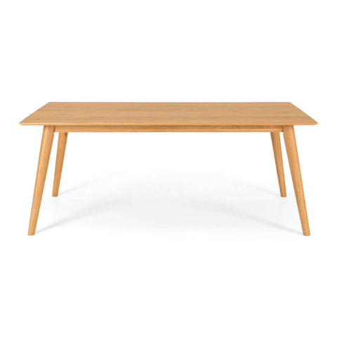 Nordik oak dining table front view
