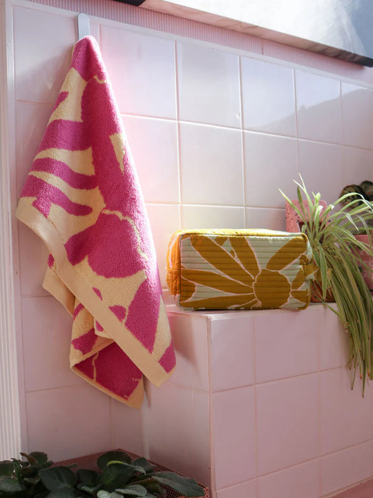 
                      
                        Mint Margarita Dopp Kit
                      
                    