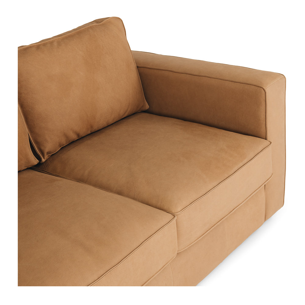 
                      
                        Maury 3 Seater
                      
                    
