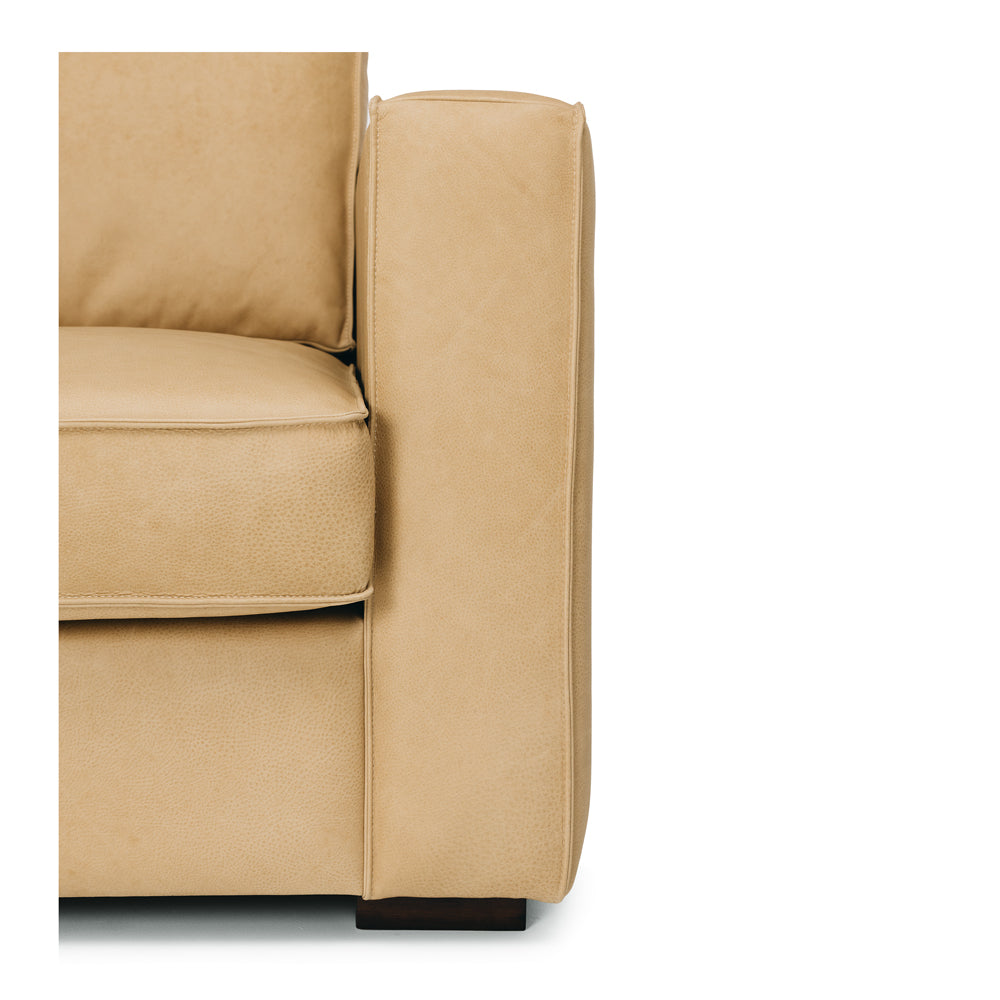 
                      
                        Maury 3 Seater
                      
                    