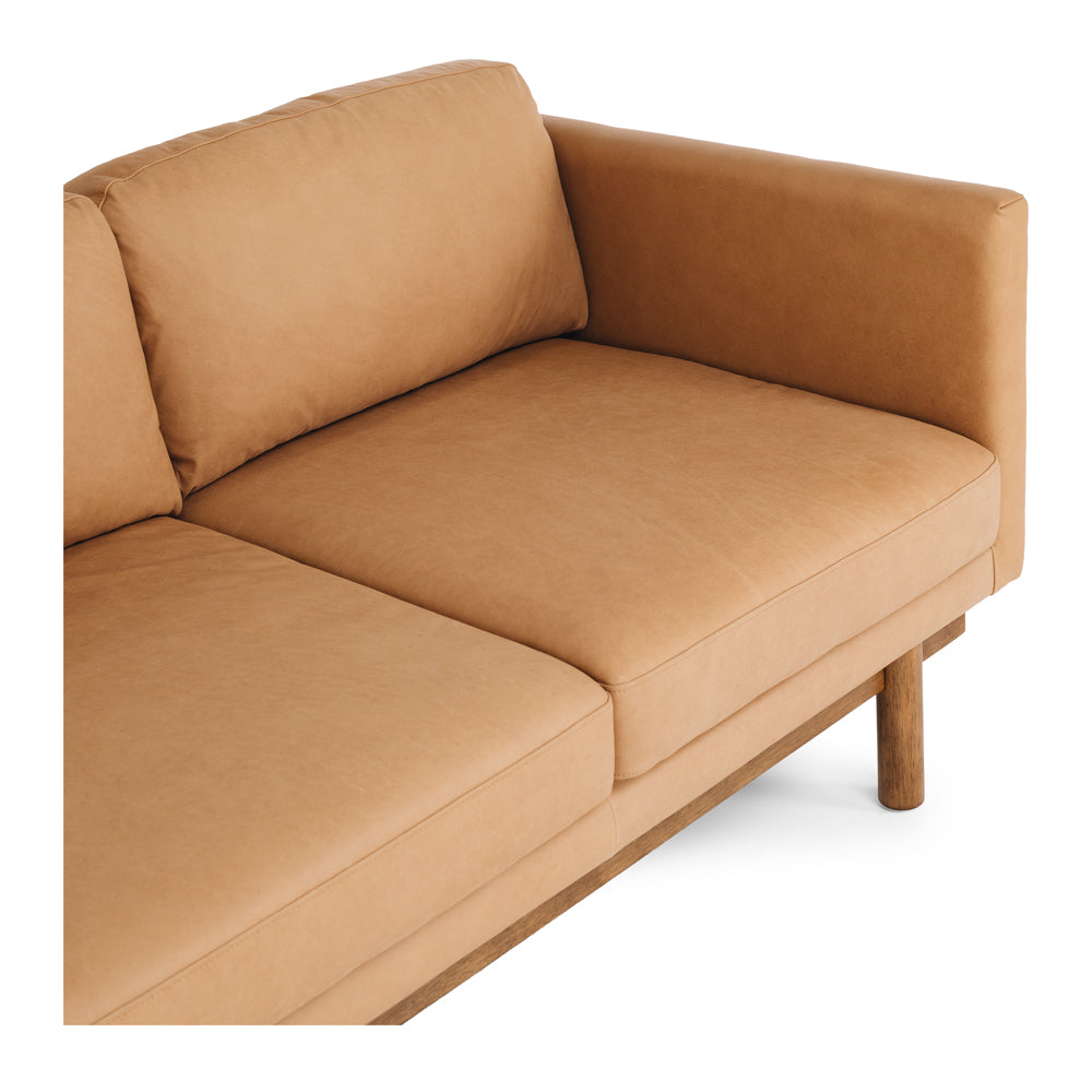
                      
                        Strada 3 Seater
                      
                    