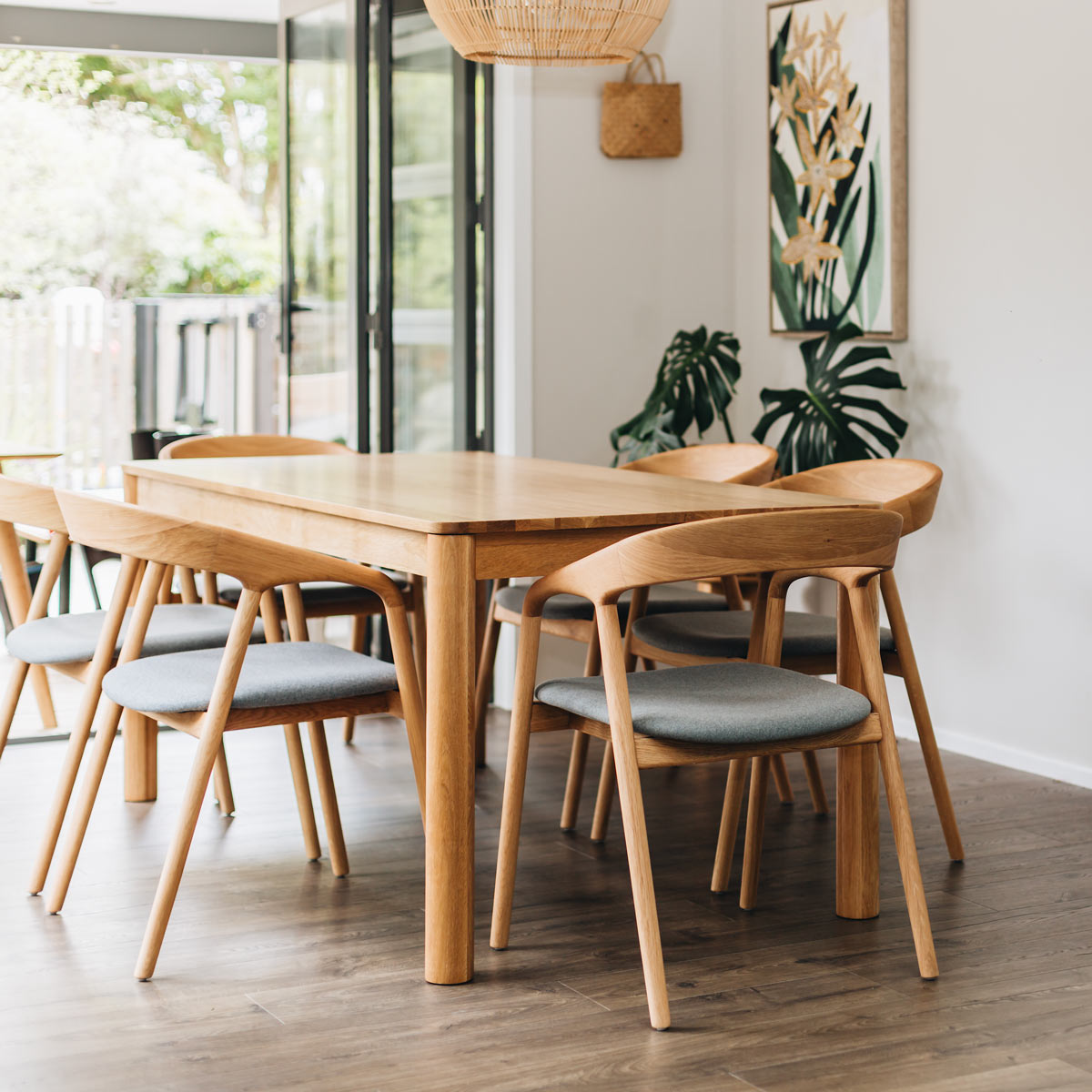 FurniturebyDesign.
