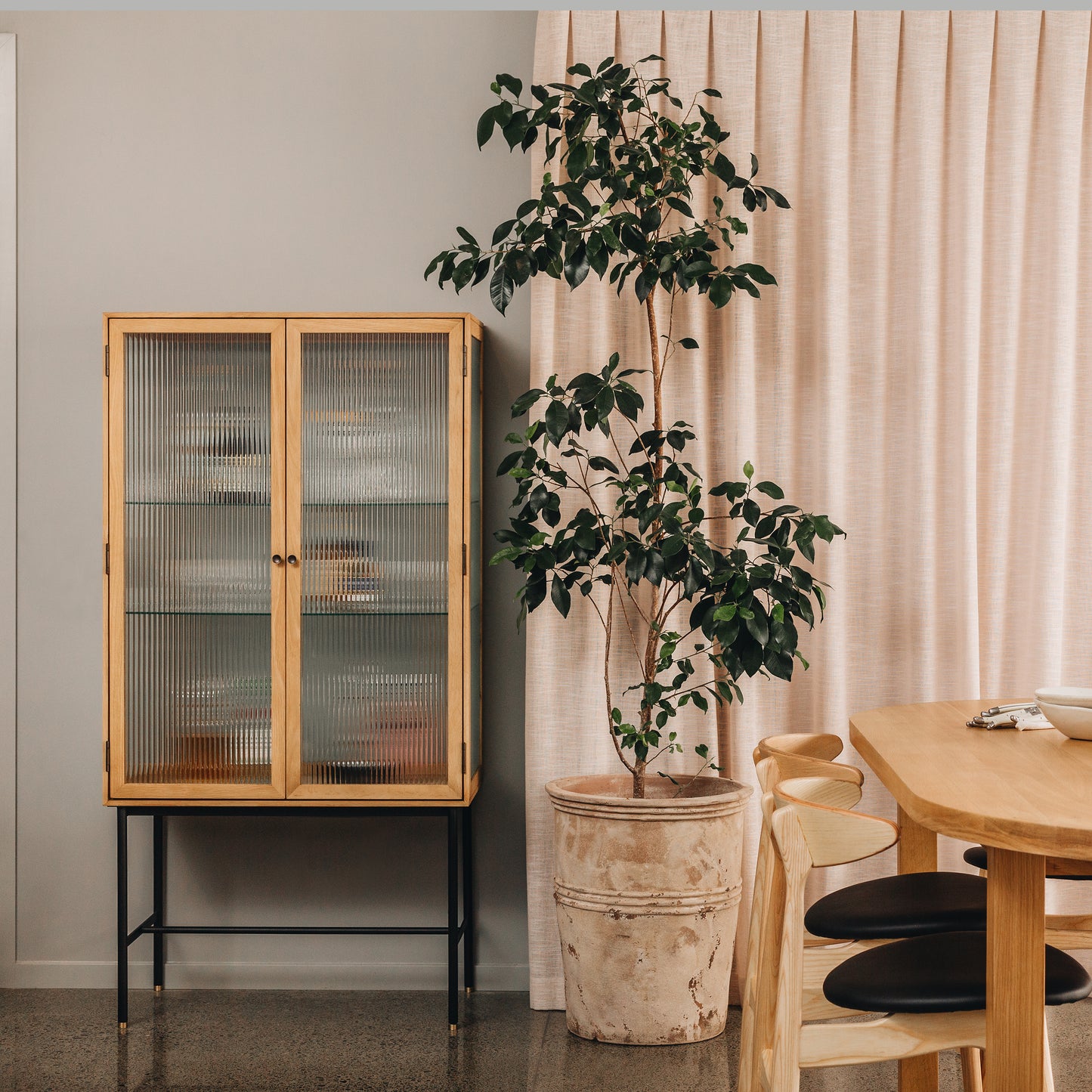 FurniturebyDesign.