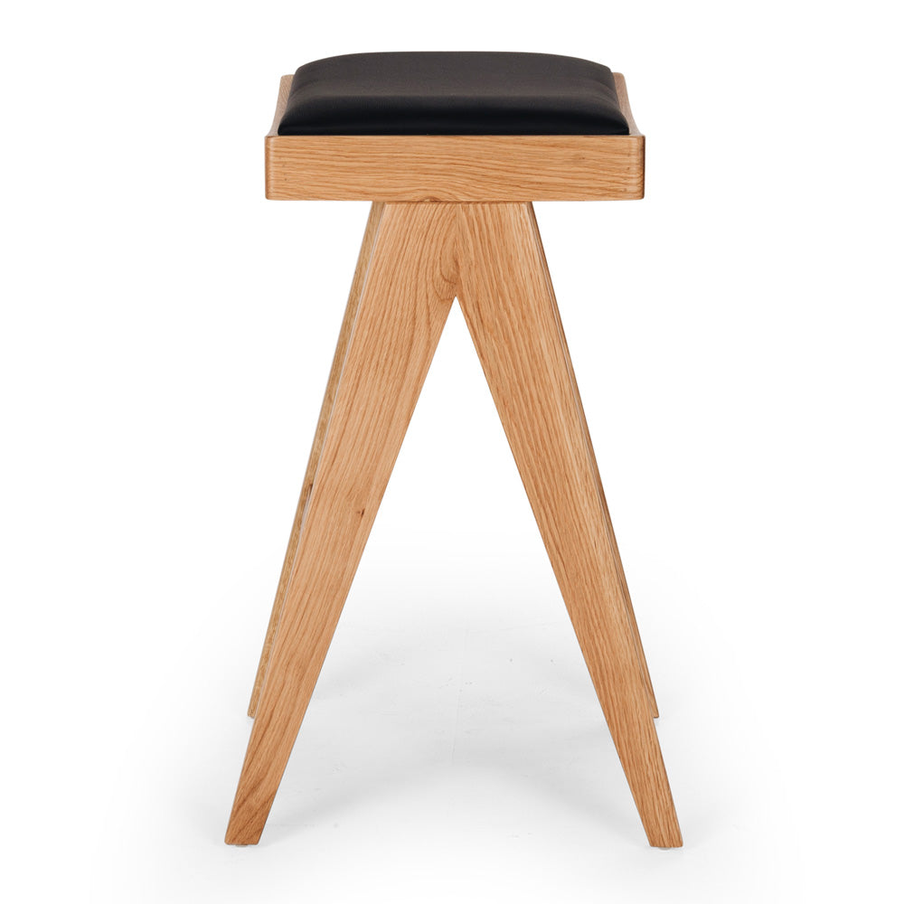 
                      
                        Palma Bar Stool Oak
                      
                    