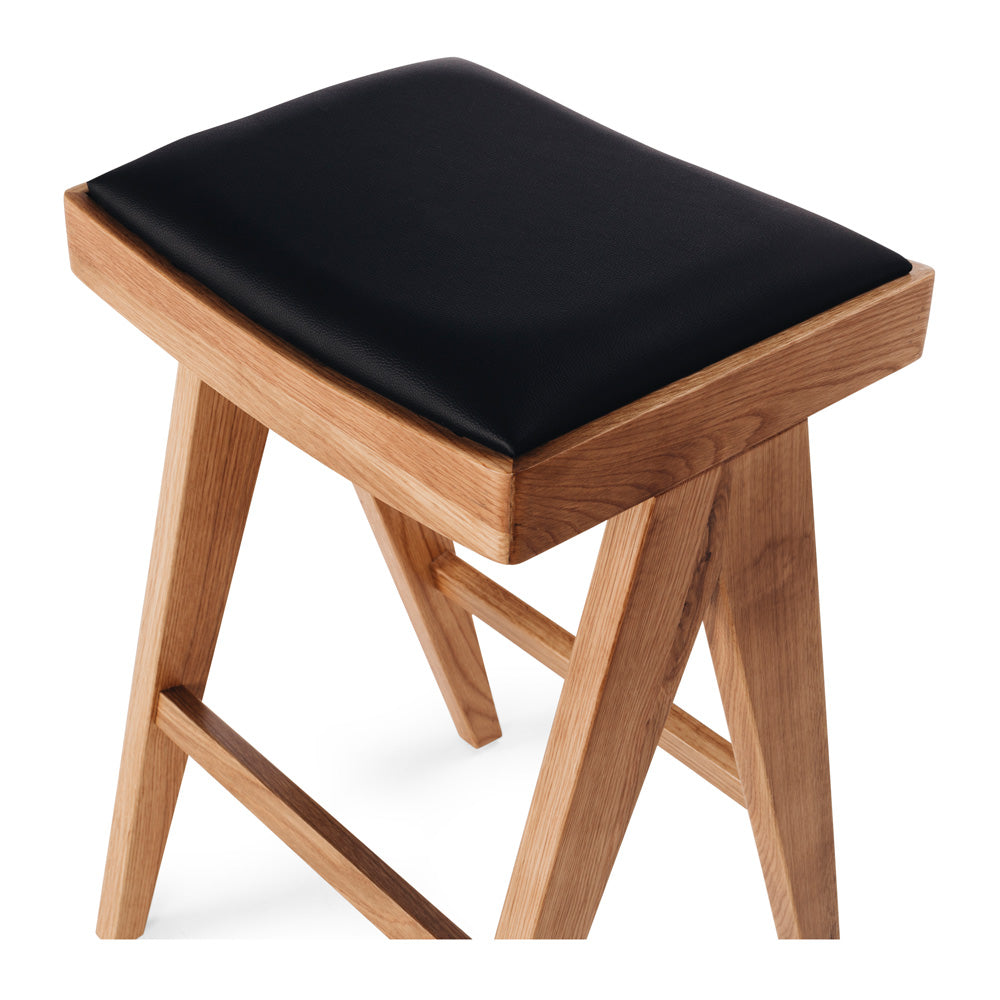 
                      
                        Palma Bar Stool Oak
                      
                    