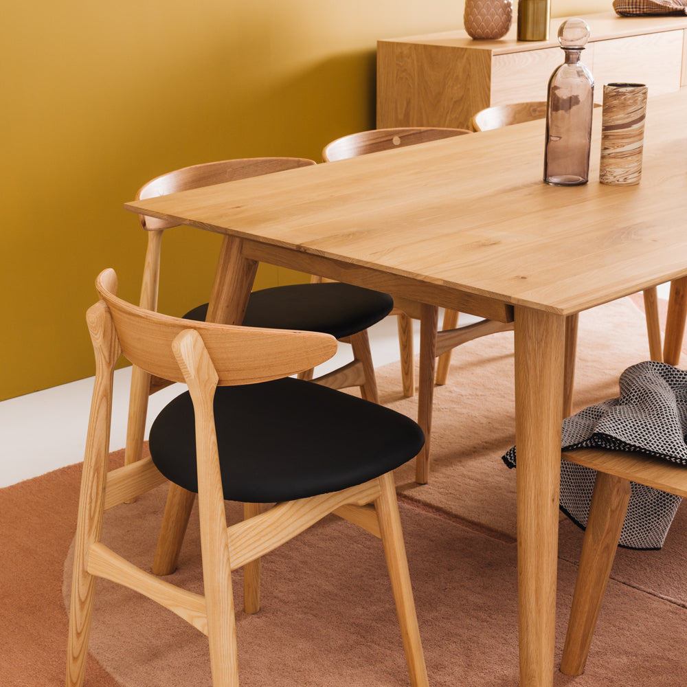 
                      
                        Nordik Dining Table
                      
                    