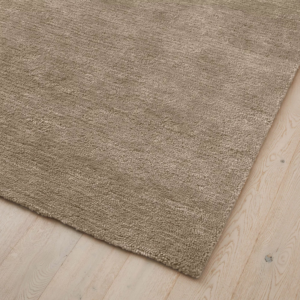 
                      
                        Valencia Rug-FurniturebyDesign.
                      
                    