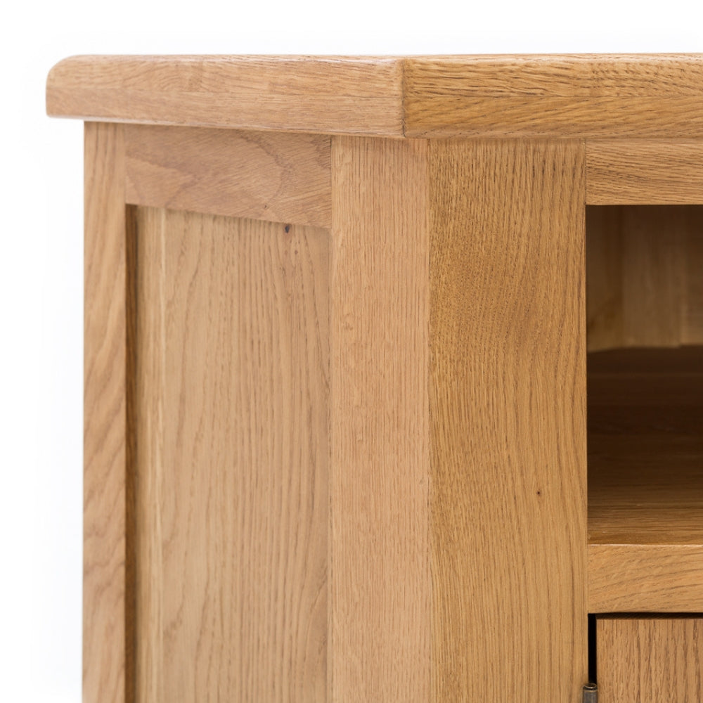 FurniturebyDesign.