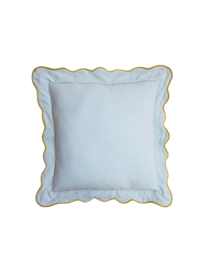 Scalloped Cushion Cloud