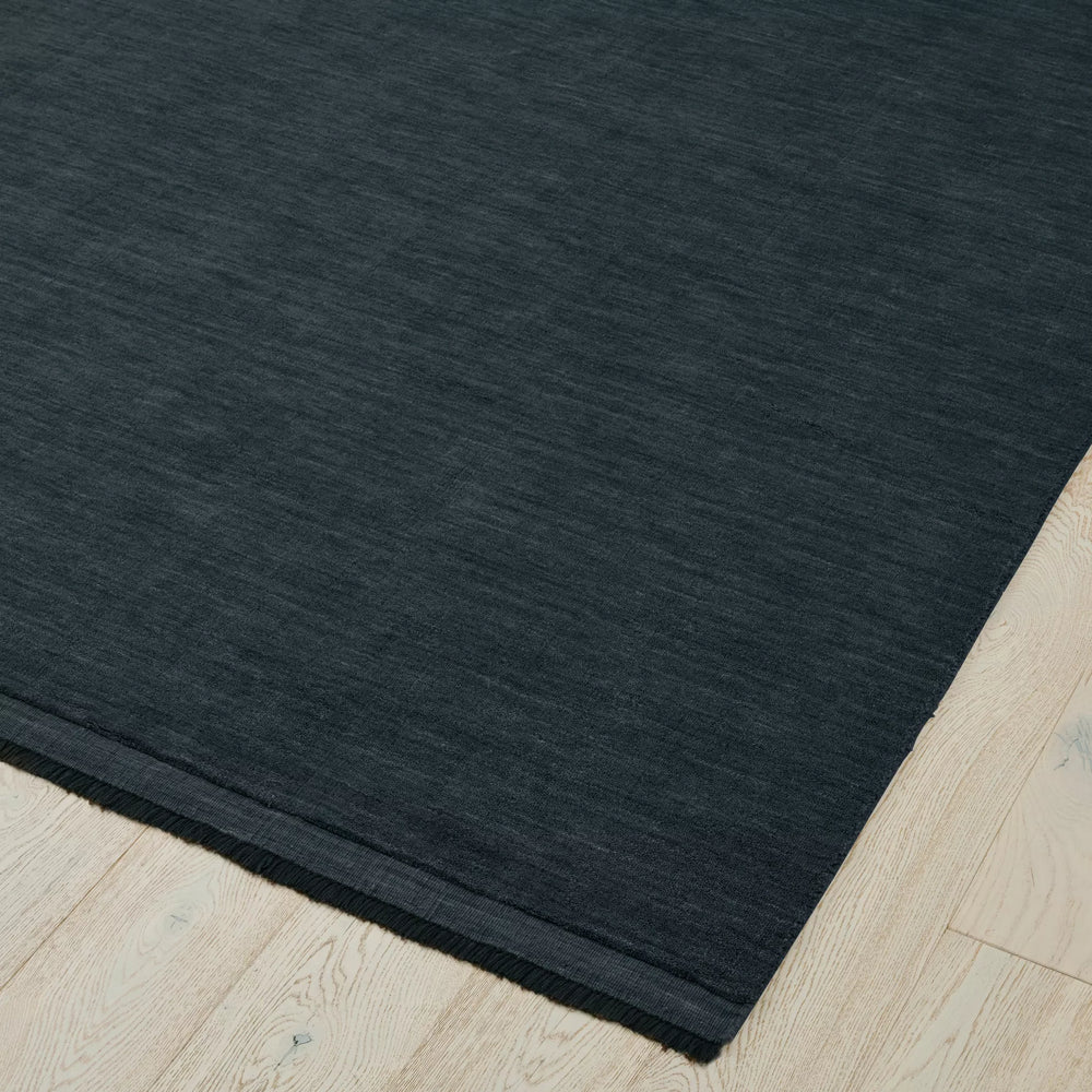 
                      
                        Silvio Rug-FurniturebyDesign.
                      
                    