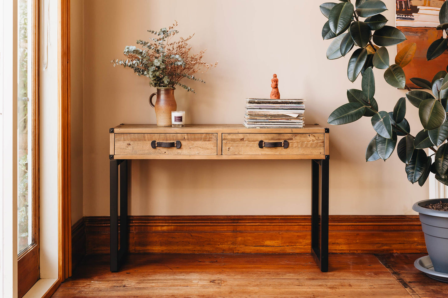 FurniturebyDesign.