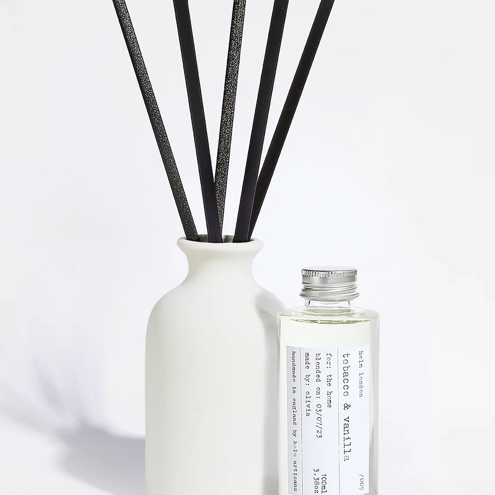 Tobacco & Vanilla Ceramic Reed Diffuser